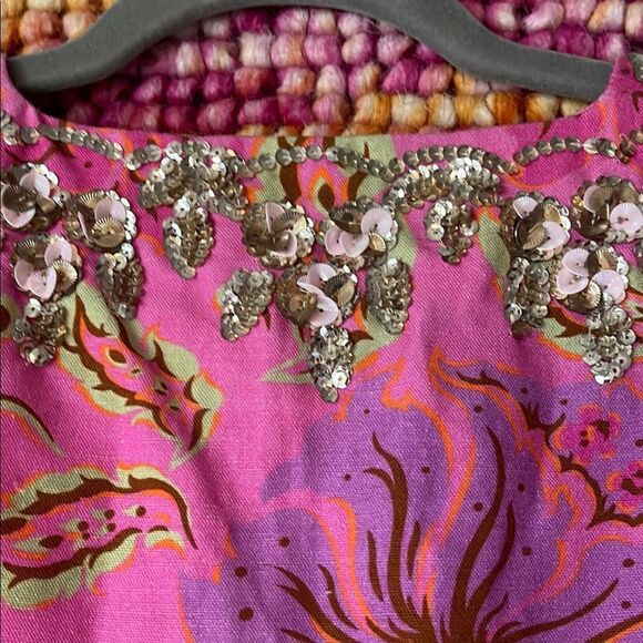 Pink Floral Embellished Tunic - Picture 10 of 10